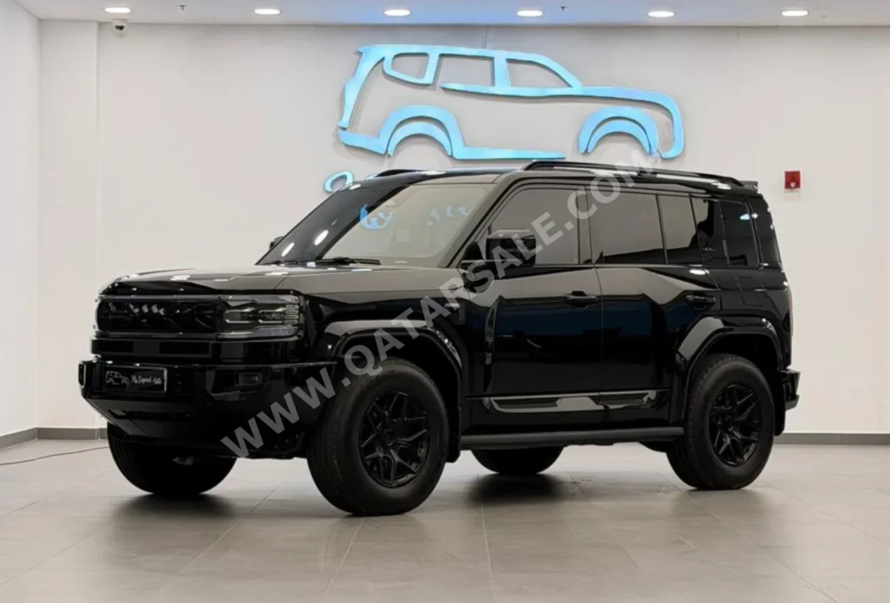 بي واي دي  ليوبيرد 5  الترا 5  2025  اوتوماتيك  26,000 كم  4 سلندر  دفع رباعي  اس يو في  أسود  تحت الضمان