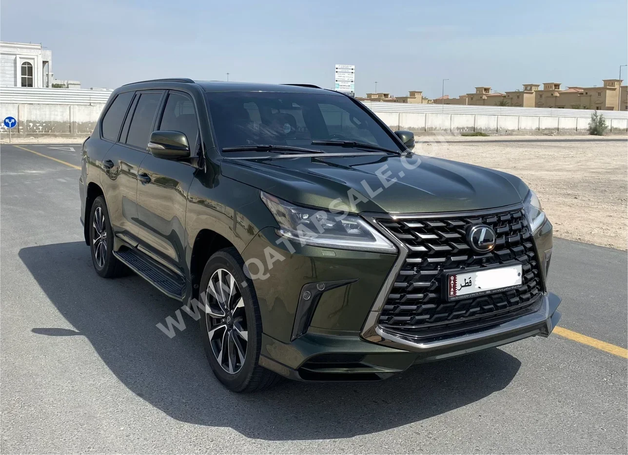 لكزس  ال اكس  570 اس بلاك ايديشن  2021  اوتوماتيك  73,000 كم  8 سلندر  دفع رباعي  اس يو في  أخضر