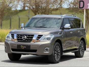 Nissan  Patrol  Platinum  2014  Automatic  320,000 Km  8 Cylinder  Four Wheel Drive (4WD)  SUV  Gray