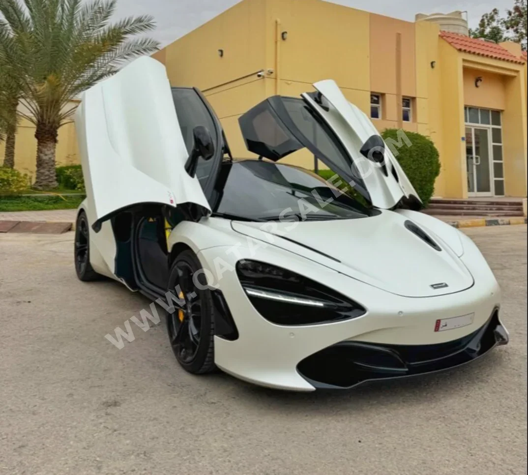 Mclaren  720  S  2019  Automatic  27,650 Km  8 Cylinder  Rear Wheel Drive (RWD)  Coupe / Sport  White Matte