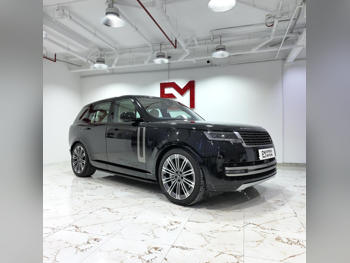 Land Rover  Range Rover  Vogue  2023  Automatic  68,000 Km  6 Cylinder  Four Wheel Drive (4WD)  SUV  Black  With Warranty