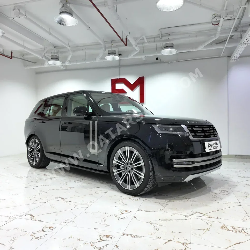 Land Rover  Range Rover  Vogue  2023  Automatic  68,000 Km  6 Cylinder  Four Wheel Drive (4WD)  SUV  Black  With Warranty