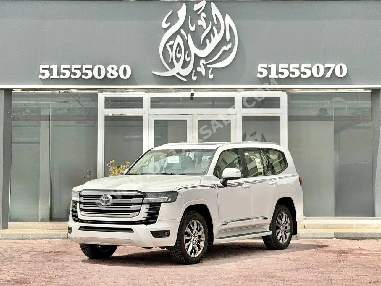 تويوتا  لاند كروزر  جي اكس ار توين توربو  2026  اوتوماتيك  3,000 كم  6 سلندر  دفع رباعي  اس يو في  أبيض  تحت الضمان