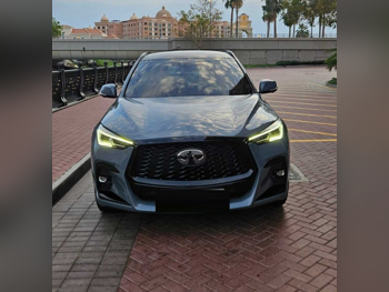 انفنيتي  كيو اكس  50 اس  2024  اوتوماتيك  21,000 كم  4 سلندر  دفع كلي مستمر  اس يو في  أزرق و رمادي  تحت الضمان