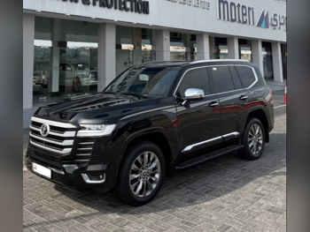 Toyota  Land Cruiser  VX Twin Turbo  2023  Automatic  120,000 Km  6 Cylinder  Four Wheel Drive (4WD)  SUV  Black Matte