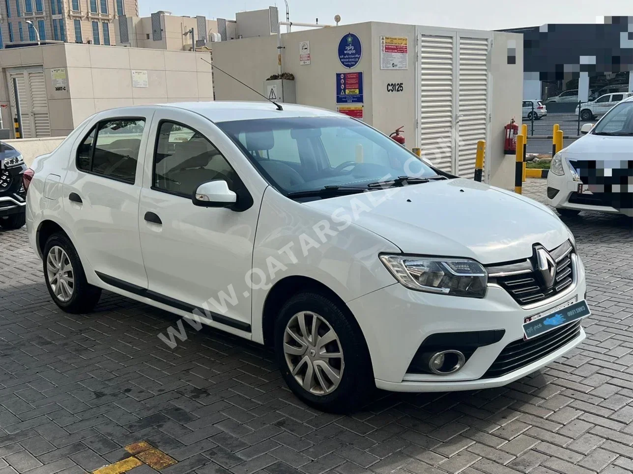 Renault  Symbol  2019  Automatic  150,000 Km  4 Cylinder  Front Wheel Drive (FWD)  Sedan  White