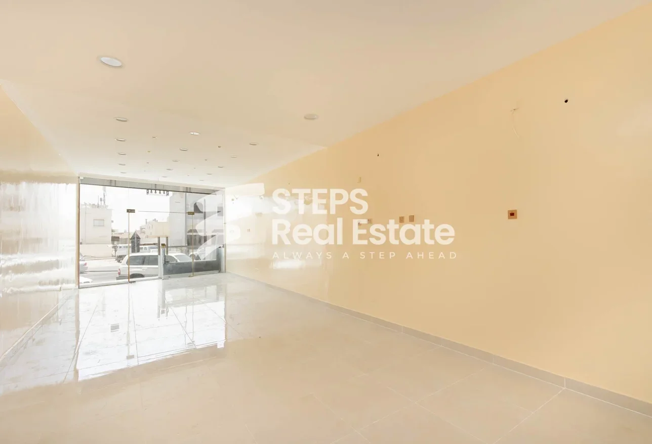 Commercial Shops - Not Furnished  - Al Rayyan  For Rent  - Muaither