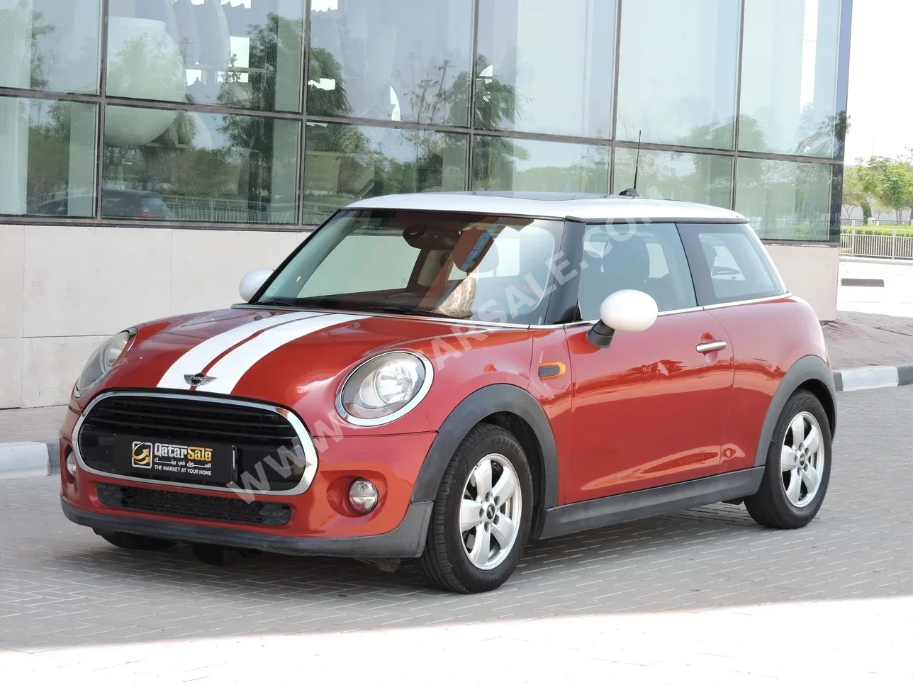Mini  Cooper  2016  Automatic  105,000 Km  4 Cylinder  Front Wheel Drive (FWD)  Hatchback  Red