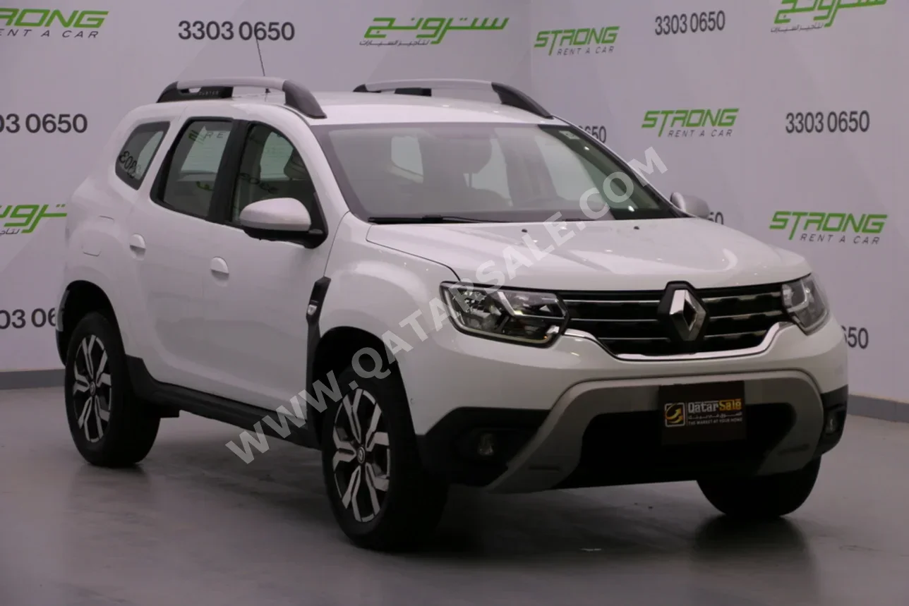 رينو  داستر  2023  اوتوماتيك  61,000 كم  4 سلندر  سحب امامي  اس يو في  أبيض