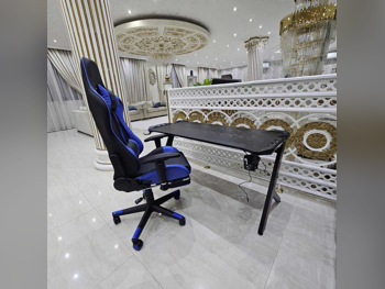 Black and Blue  Gaming Table