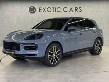 بورش  كيان  اي هايبرد  2024  اوتوماتيك  26,000 كم  6 سلندر  دفع رباعي  اس يو في  رمادي ناردو  تحت الضمان