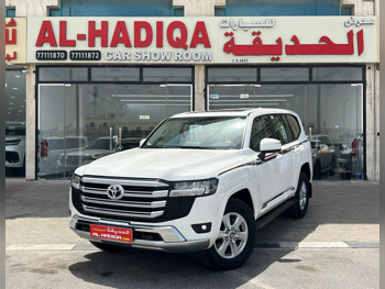 Toyota  Land Cruiser  GXR  2025  Automatic  7,000 Km  6 Cylinder  Four Wheel Drive (4WD)  SUV  White  With Warranty