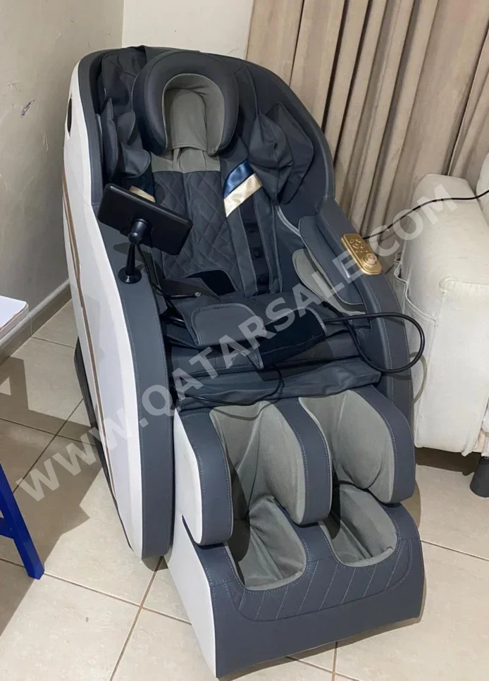 Massage Chair BestMassage  White  China  All Body  4D