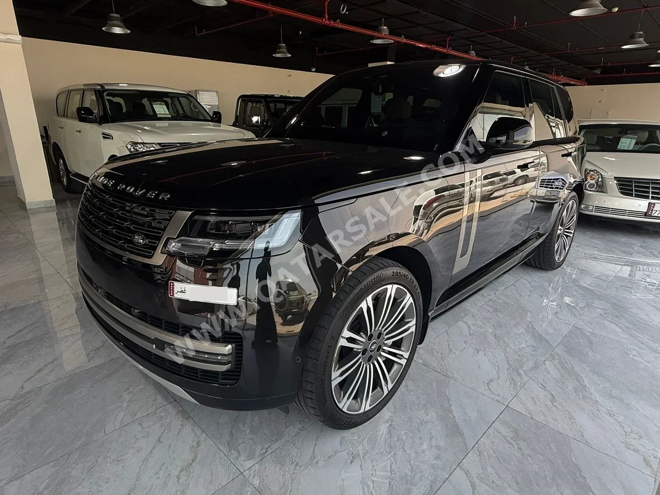 لاند روفر  رنج روفر  فوج اتش اس اي  2023  اوتوماتيك  63,000 كم  8 سلندر  دفع رباعي  اس يو في  أسود  تحت الضمان