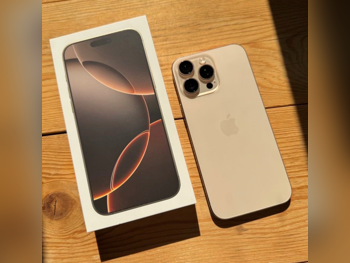 Mobile Phones Apple  - Iphone 16  - Pro Max  - Gold  - 256 GB