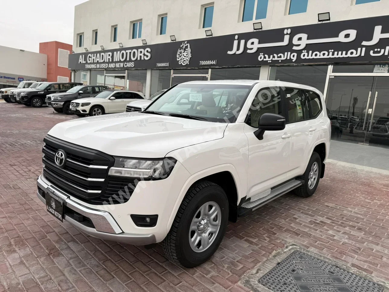 Toyota  Land Cruiser  GX  2025  Automatic  0 Km  6 Cylinder  Four Wheel Drive (4WD)  SUV  White  With Warranty