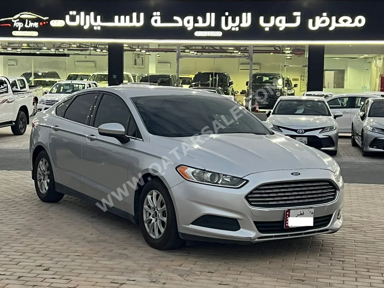 فورد  فيوشن  2016  اوتوماتيك  236,000 كم  4 سلندر  دفع خلفي  سيدان  فضي