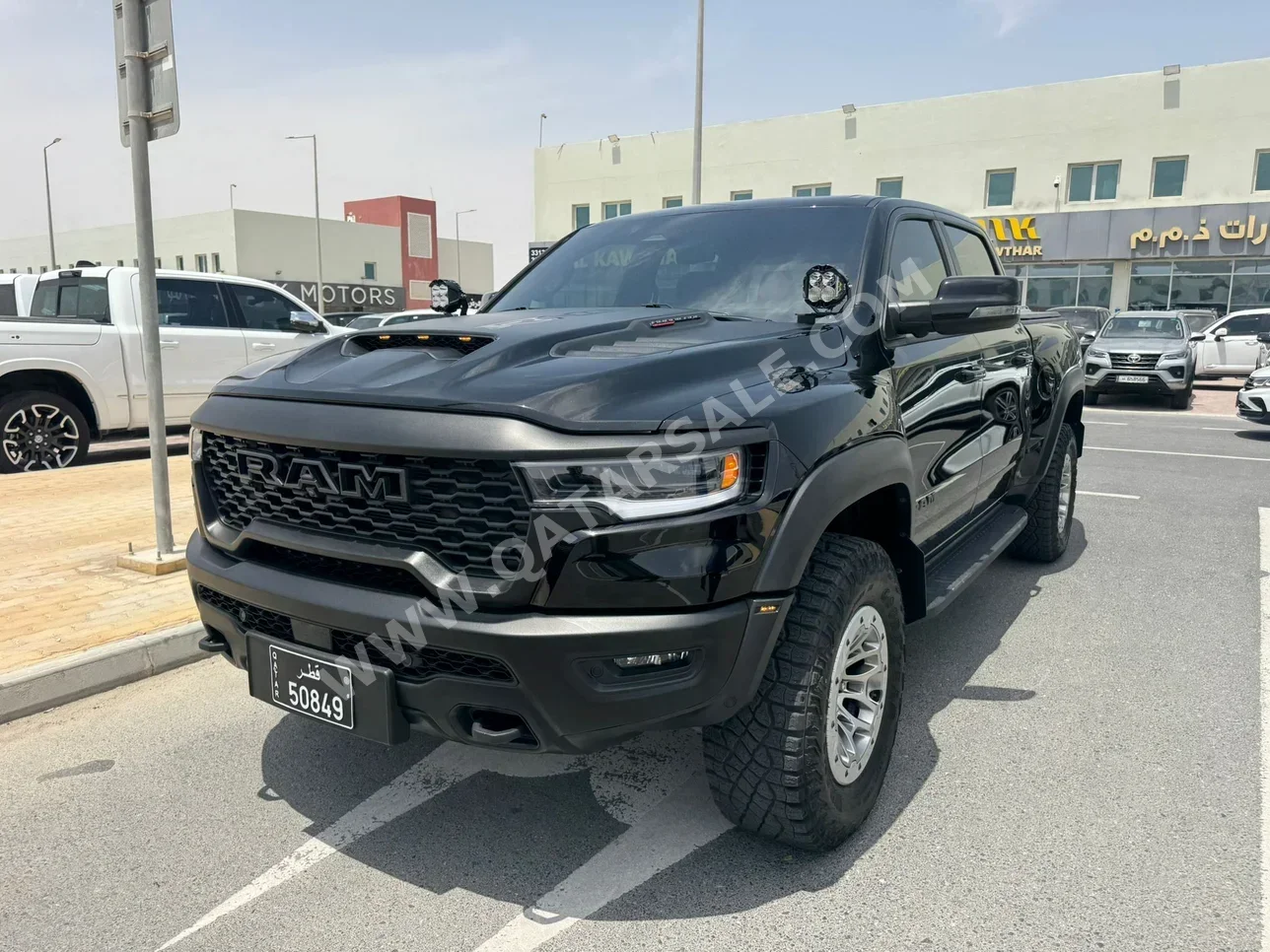 Dodge  Ram  1500 RHO  2025  Automatic  14,000 Km  6 Cylinder  Four Wheel Drive (4WD)  Pick Up  Black  With Warranty