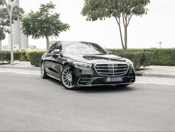 Mercedes-Benz  S-Class  500  2022  Automatic  81,000 Km  6 Cylinder  Rear Wheel Drive (RWD)  Sedan  Black