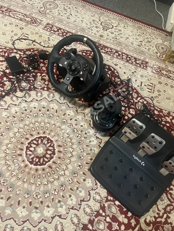 ملحقات اجهزة العاب الفيديو عجلة القيادة مع مغير السرع  - لوجيتك  - فلايت يوك سيستم  - أسود