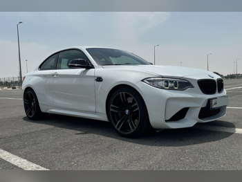 BMW  M-Series  2  2016  Manual  69,100 Km  6 Cylinder  Rear Wheel Drive (RWD)  Coupe / Sport  White