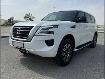 نيسان  باترول  اس اي  2020  اوتوماتيك  179,000 كم  6 سلندر  دفع رباعي  اس يو في  أبيض