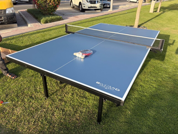 أسود و أزرق  طاولة تنس ( بنق بونق )