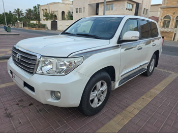 Toyota  Land Cruiser  GX  2015  Automatic  291,000 Km  6 Cylinder  Four Wheel Drive (4WD)  SUV  White