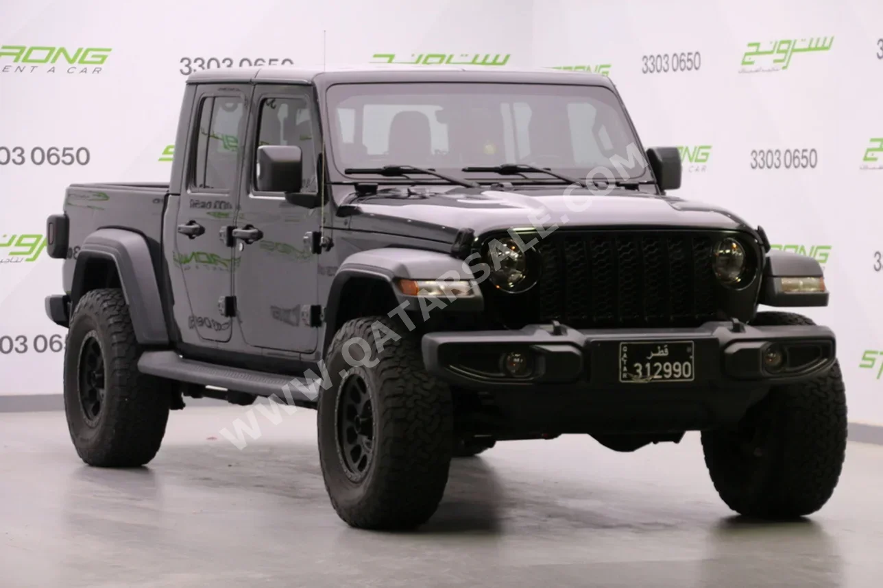 Jeep  Gladiator  2021  Automatic  71,000 Km  6 Cylinder  Four Wheel Drive (4WD)  Pick Up  Black