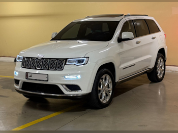 Jeep  Grand Cherokee  Summit  2021  Automatic  112,000 Km  6 Cylinder  Four Wheel Drive (4WD)  SUV  White