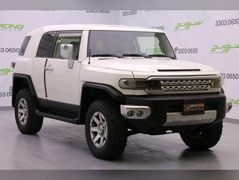 Toyota  FJ Cruiser  TRD  2014  Automatic  249,000 Km  6 Cylinder  Four Wheel Drive (4WD)  SUV  White