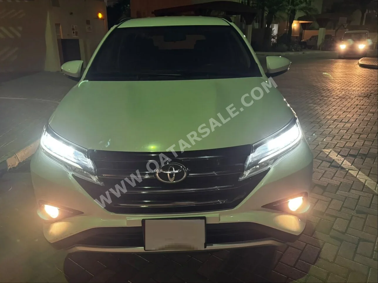 Toyota  Rush  S  2023  Automatic  73,000 Km  4 Cylinder  Rear Wheel Drive (RWD)  SUV  White  With Warranty
