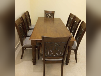 طاولة طعام مع كراسي  - لايف ستايل  - بنى  - ماليزيا  - 8 مقاعد