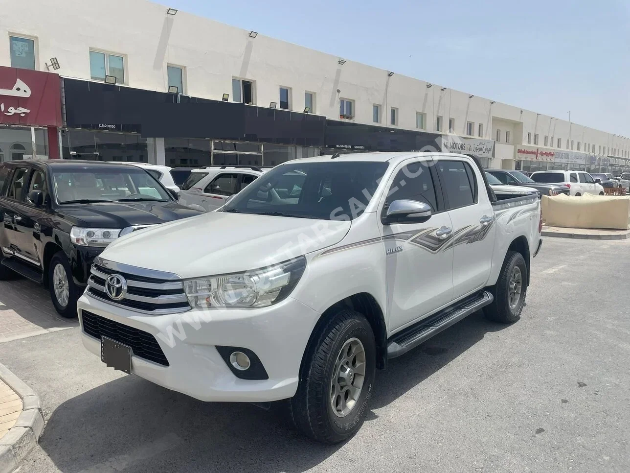 تويوتا  هاي لوكس  اس ار 5  2016  عادي  291,000 كم  4 سلندر  دفع رباعي  بيكب  أبيض