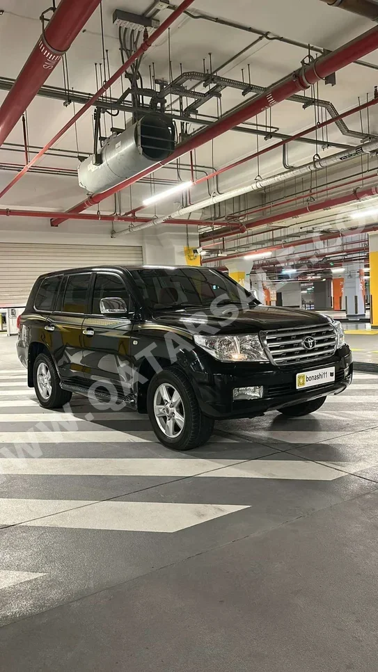 Toyota  Land Cruiser  VXR  2009  Automatic  225,000 Km  8 Cylinder  Four Wheel Drive (4WD)  SUV  Black