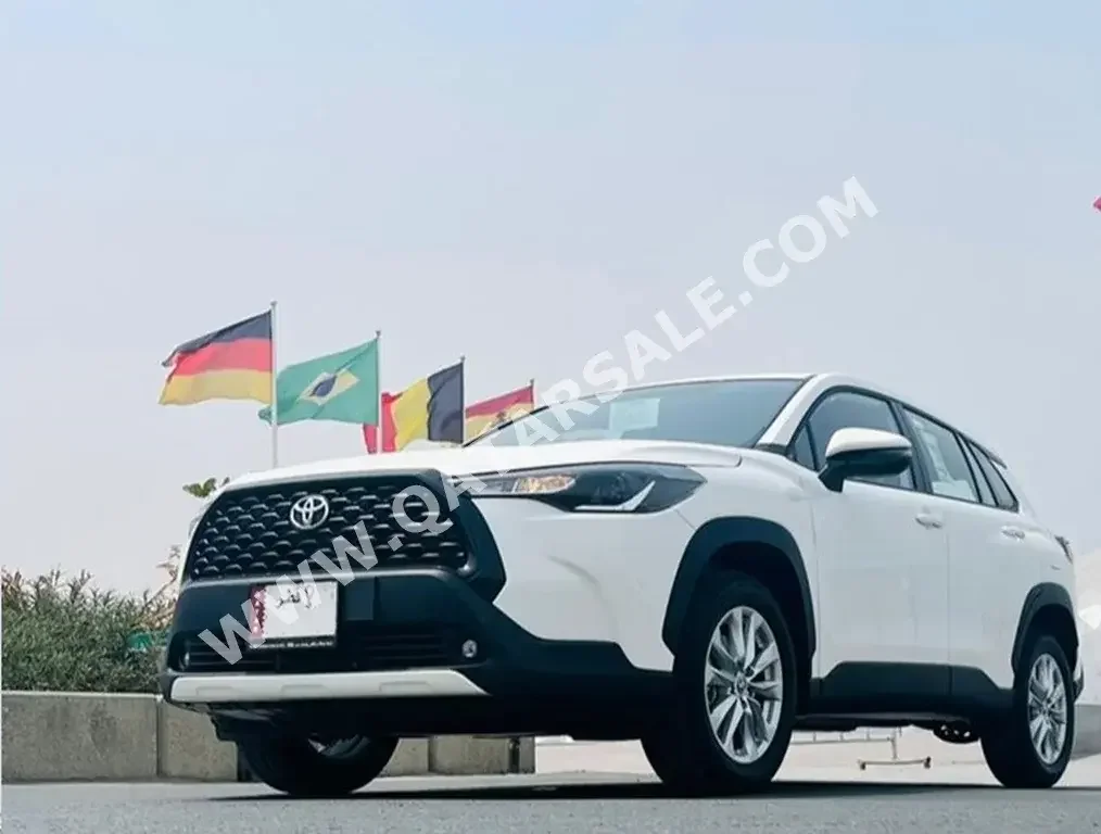 Toyota  Corolla  SUV 2x4  White  2022