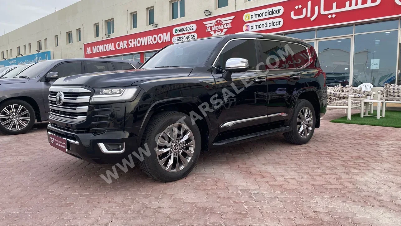 Toyota  Land Cruiser  VXR Twin Turbo  2023  Automatic  69,000 Km  6 Cylinder  Four Wheel Drive (4WD)  SUV  Black  With Warranty