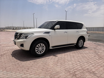 نيسان  باترول  اس اي  2016  اوتوماتيك  250,000 كم  8 سلندر  دفع رباعي  اس يو في  أبيض