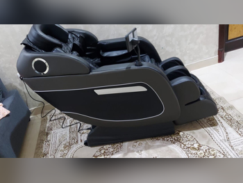 كرسي التدليك بيست مساج  أسود  الصين  كل الجسم  رباعي الأبعاد