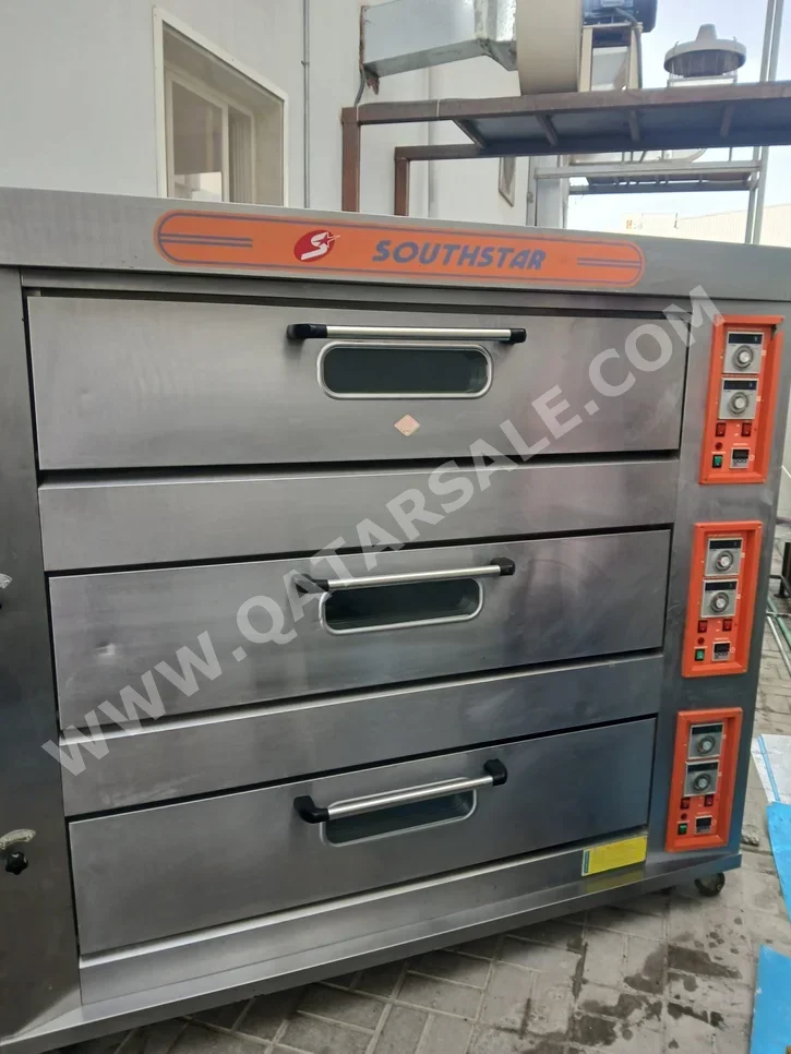 Oven  - Gas  - Gray