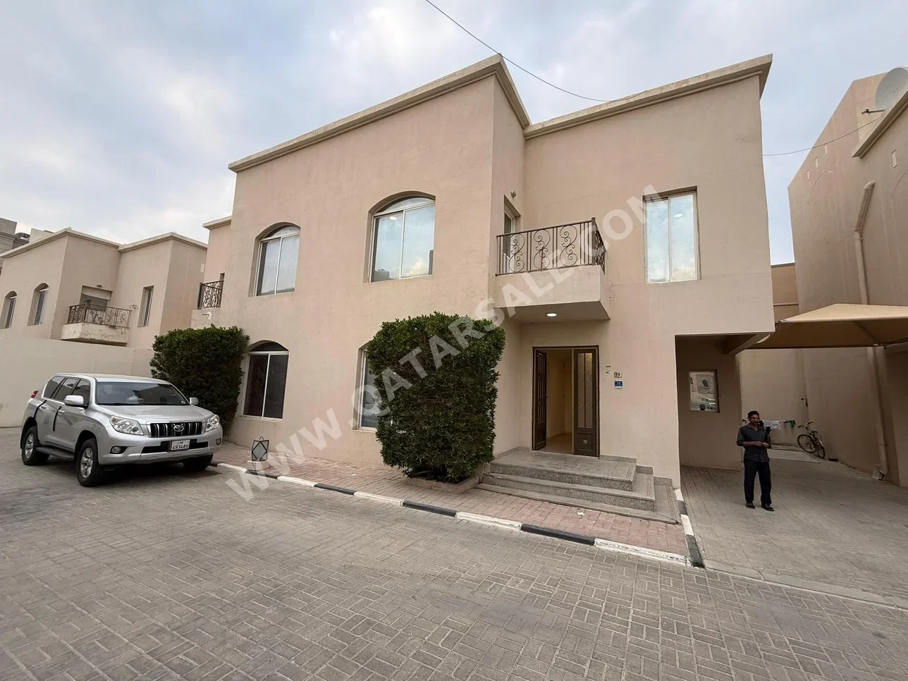 Family Residential  - Not Furnished  - Al Rayyan  - Luaib  - 4 Bedrooms