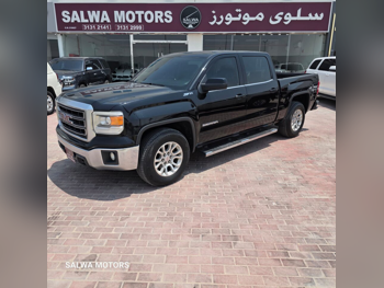 GMC  Sierra  SLE  2015  Automatic  299,000 Km  8 Cylinder  Four Wheel Drive (4WD)  Pick Up  Black