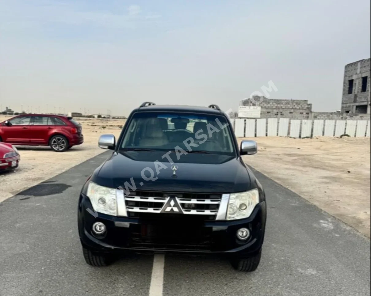 Mitsubishi  Pajero  3.5  2014  Automatic  152,000 Km  6 Cylinder  Four Wheel Drive (4WD)  SUV  Black