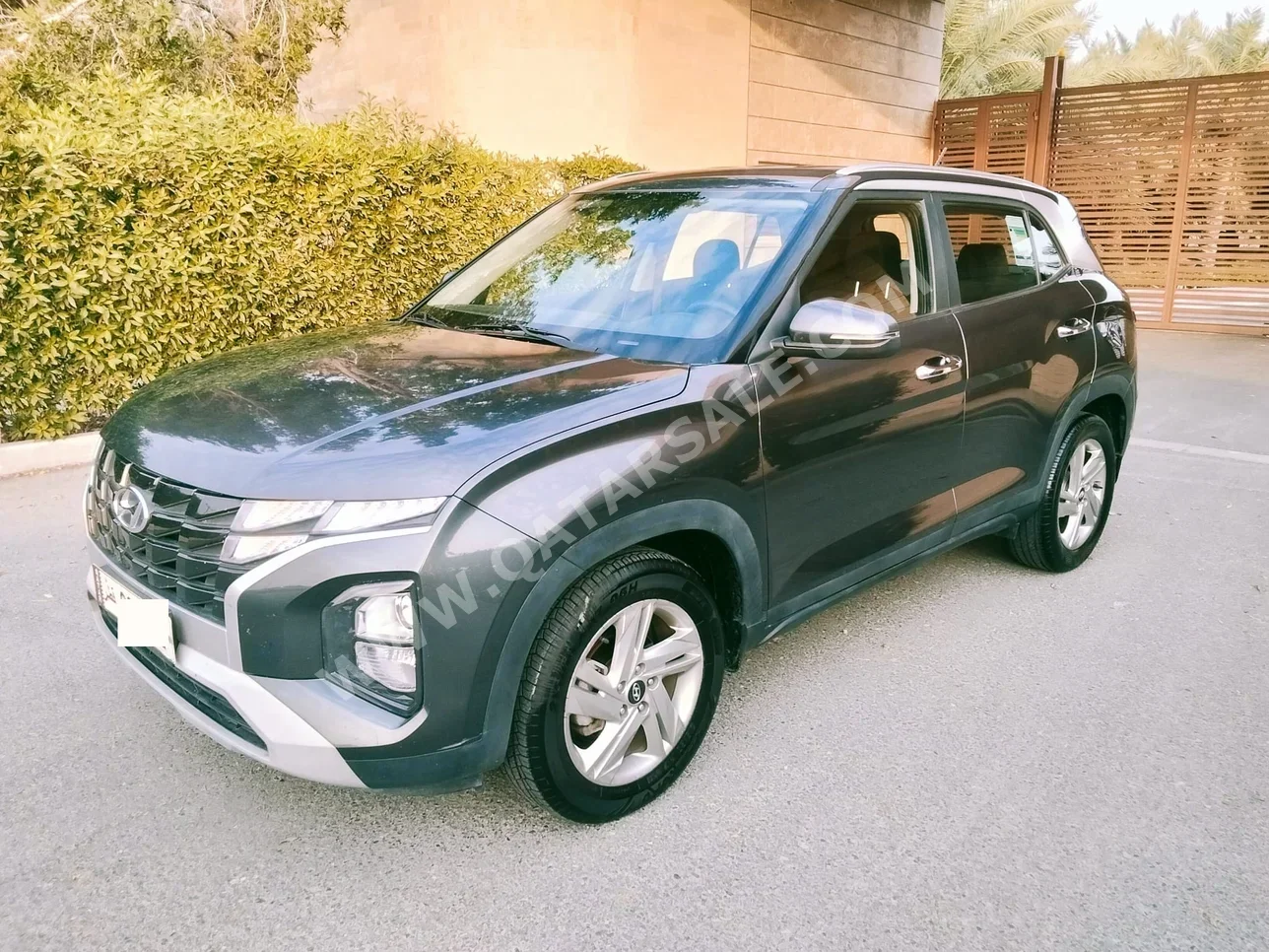 Hyundai  Creta  2023  Automatic  69,000 Km  4 Cylinder  Front Wheel Drive (FWD)  SUV  Gray