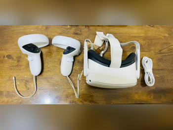 ميتا  اوكولوس كويست 2  - مستقل \ كمبيوتر