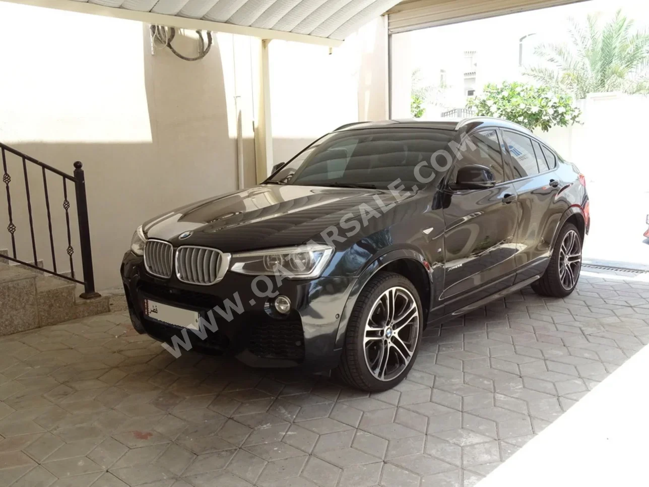 BMW  X-Series  X4  2017  Automatic  125,000 Km  4 Cylinder  Four Wheel Drive (4WD)  SUV  Black