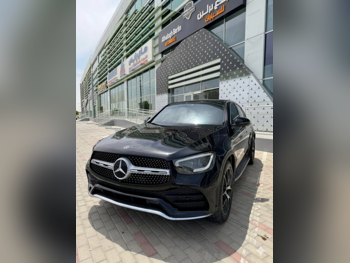مرسيدس - بنز  جي ال سي  300  2020  اوتوماتيك  226,000 كم  4 سلندر  دفع رباعي  اس يو في  أسود