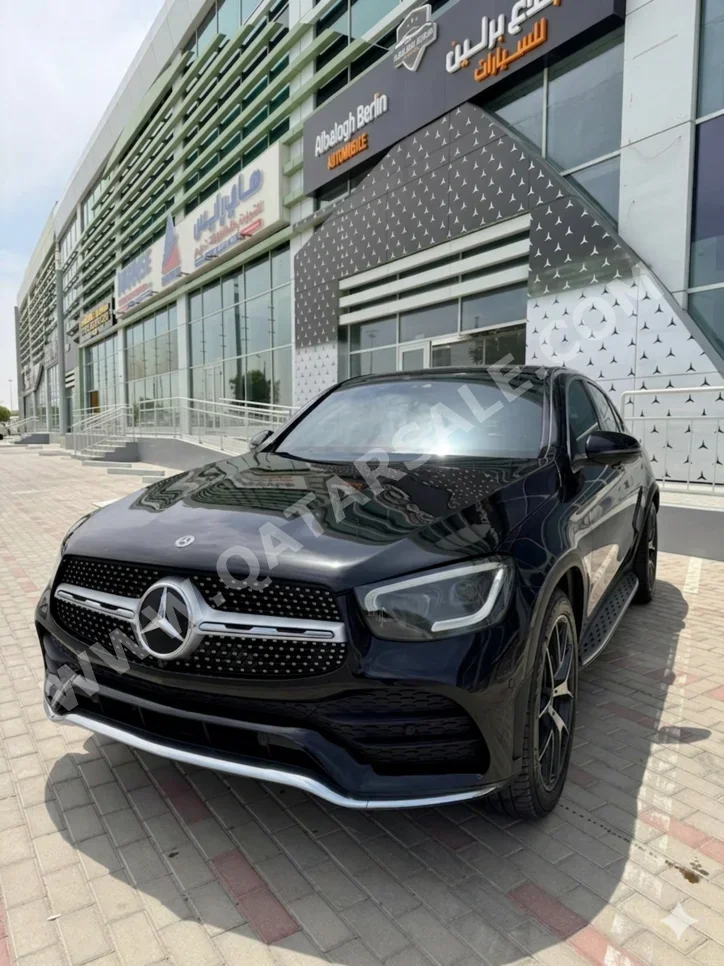 مرسيدس - بنز  جي ال سي  300  2020  اوتوماتيك  226,000 كم  4 سلندر  دفع رباعي  اس يو في  أسود