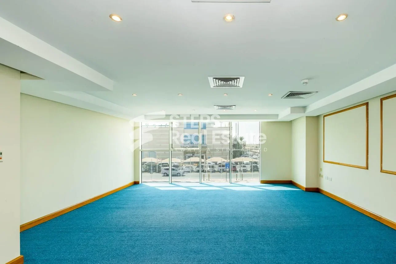 Commercial Offices - Not Furnished  - Doha  - Al Hilal
