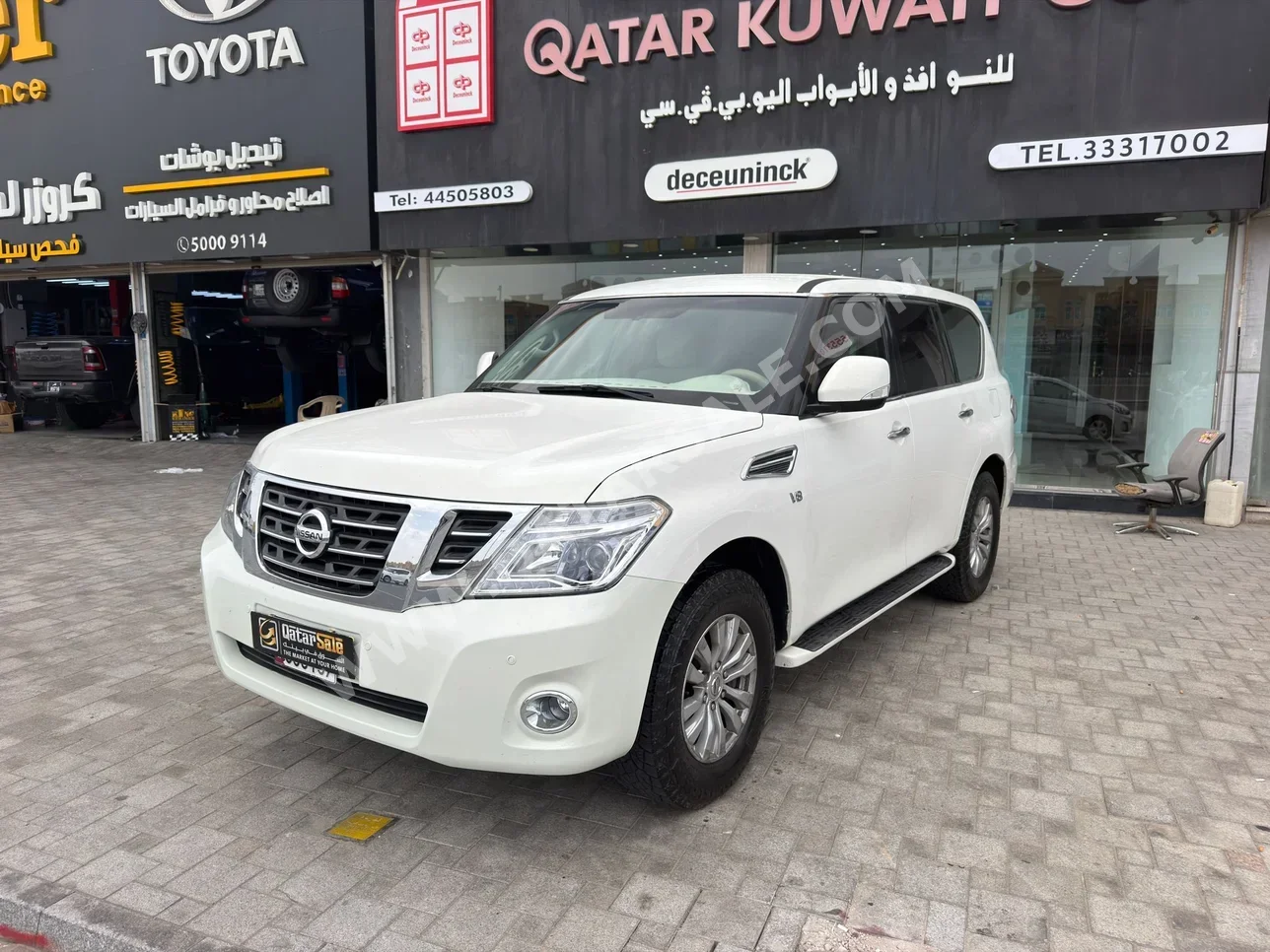 نيسان  باترول  اس اي  2013  اوتوماتيك  270,000 كم  8 سلندر  دفع رباعي  اس يو في  أبيض